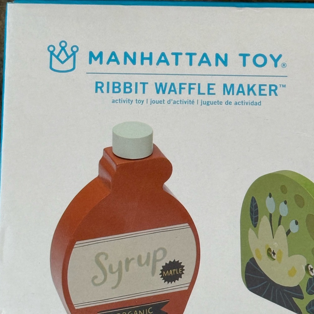 Manhattan Toy Ribbit Waffle Maker Wooden Cooking Set - Picture 7 of 9